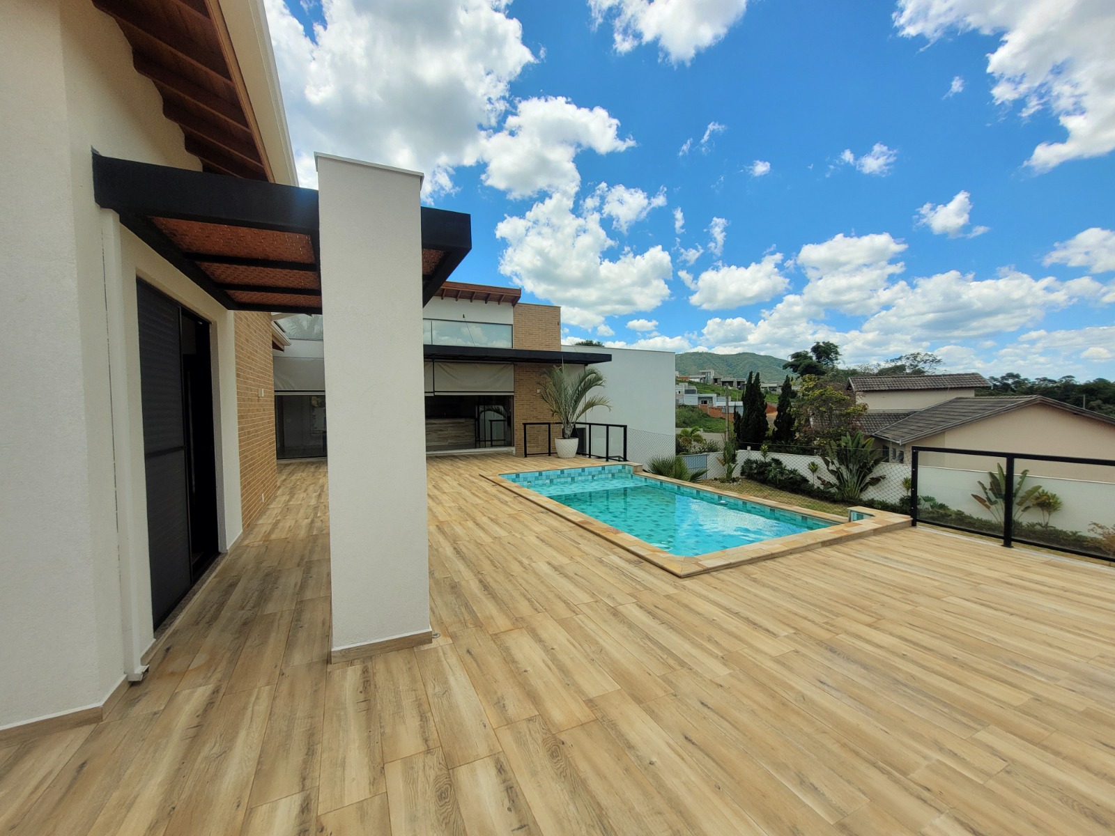 Casa - Águas de Lindóia - Residence Maria Andrade - 284 (51)