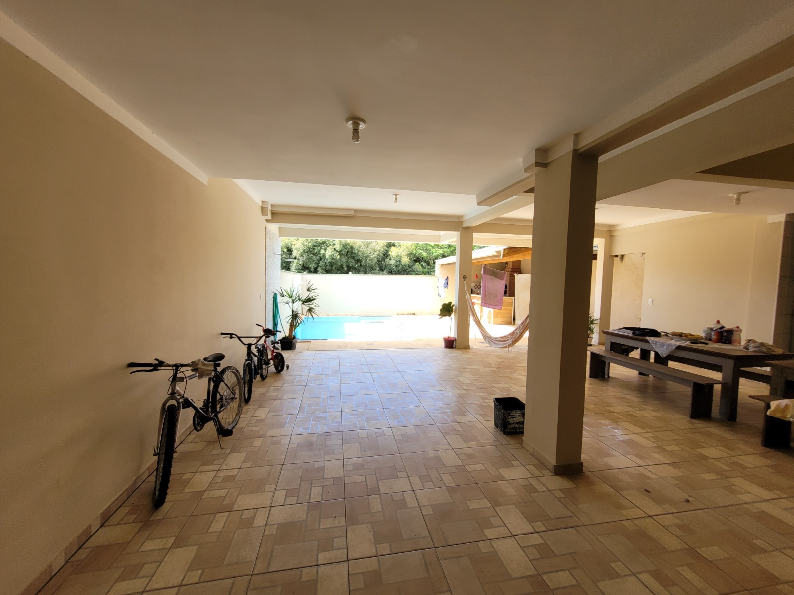 Residence (25)